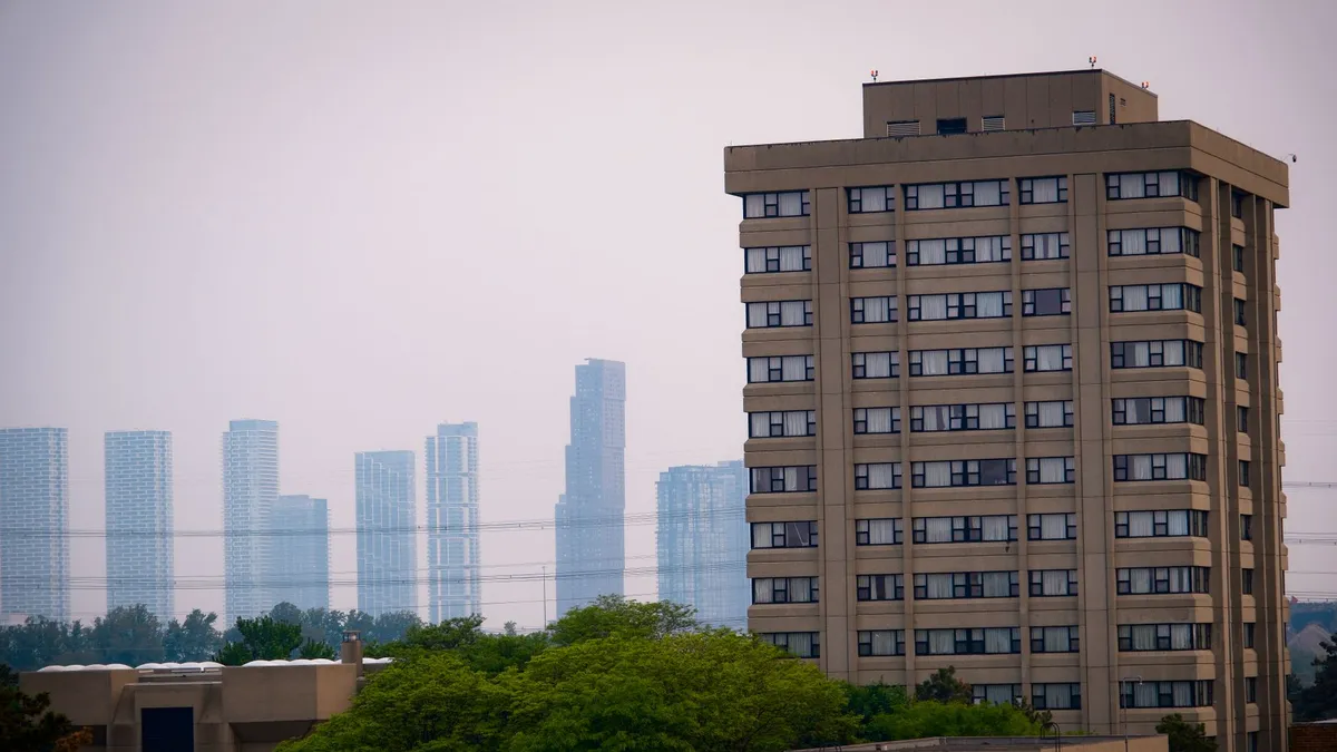 Toronto condo architecture