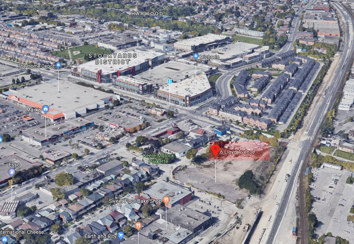 Carlyle Junction Condos - Thumbnail 3 - Premium condo development gallery image