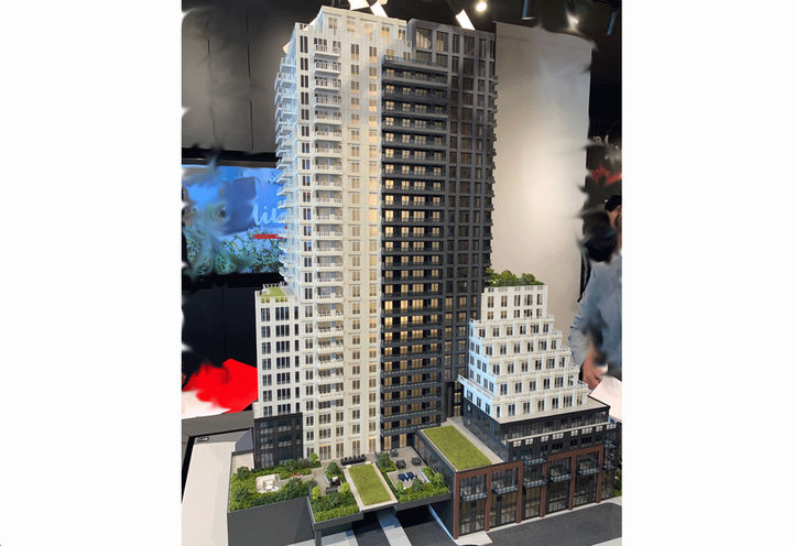 Linx Condos - Thumbnail 14 - Premium condo development gallery image