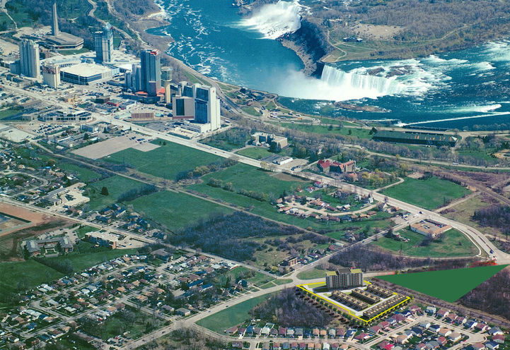 The Mist Condos and Towns - Thumbnail 3 - Premium condo development gallery image
